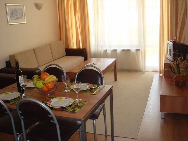 Sb Rentals Apartments In Royal Dreams Complex サニービーチ エクステリア 写真