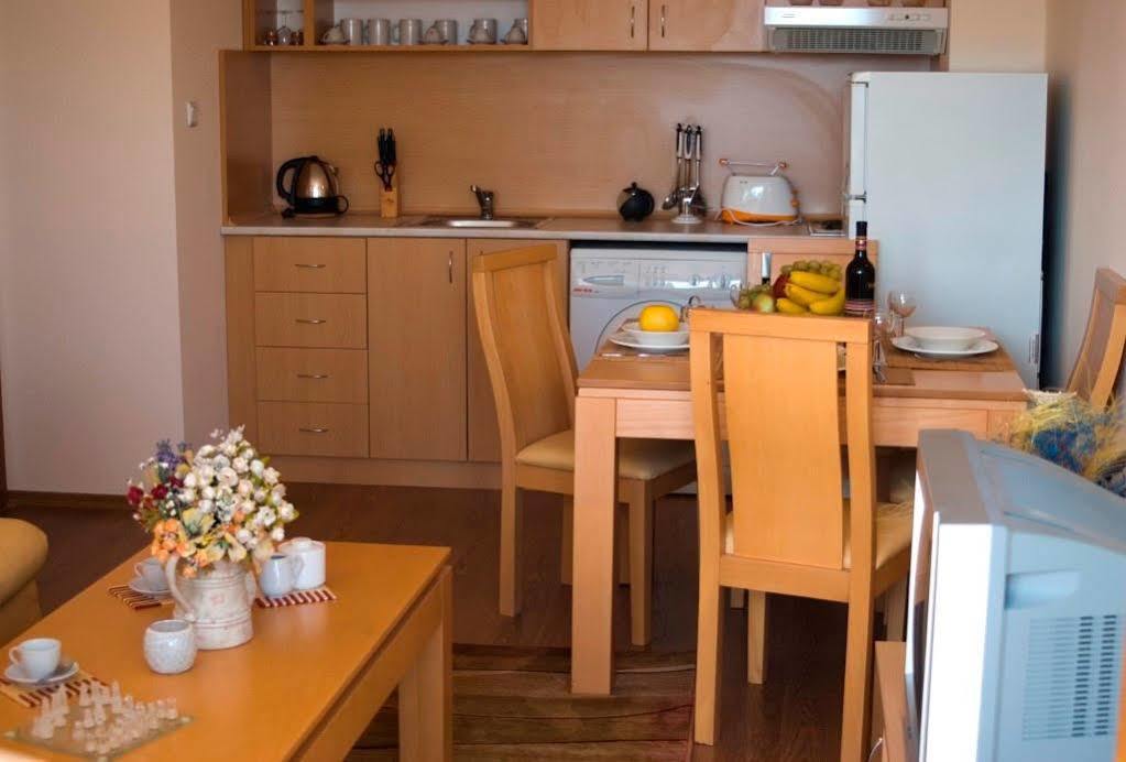 Sb Rentals Apartments In Royal Dreams Complex サニービーチ エクステリア 写真