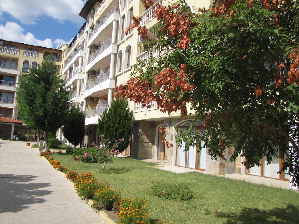 Sb Rentals Apartments In Royal Dreams Complex サニービーチ エクステリア 写真